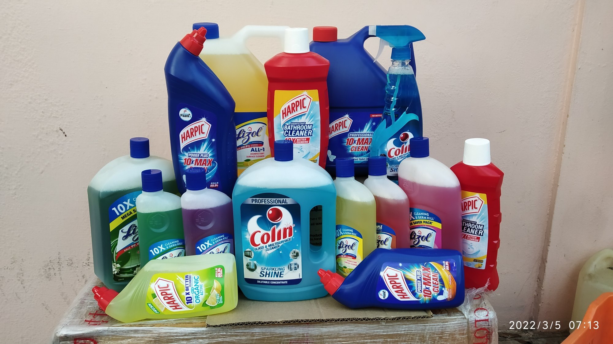 Bathroom Cleaning Item